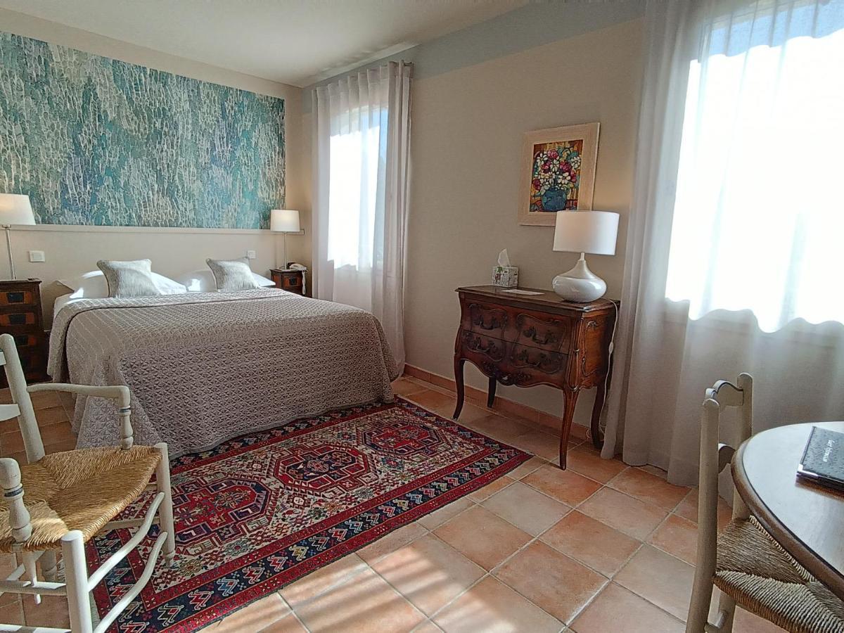 Hotel La Bastide D'Iris Vagnas ภายนอก รูปภาพ