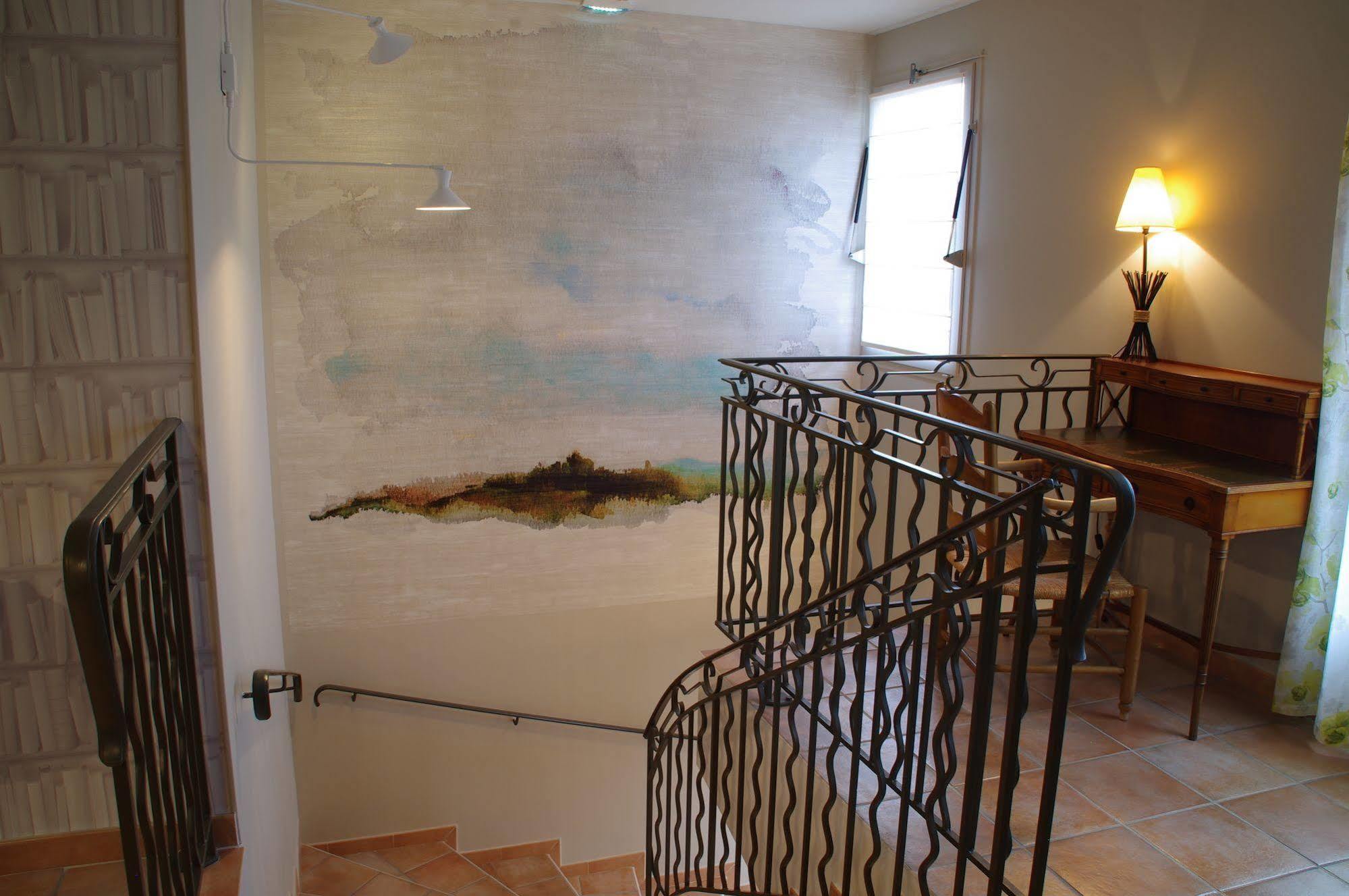 Hotel La Bastide D'Iris Vagnas ภายนอก รูปภาพ