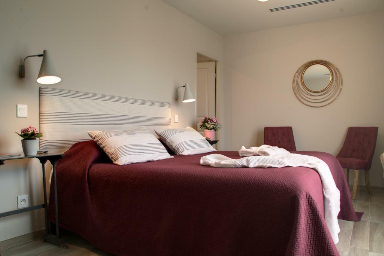 Hotel La Bastide D'Iris Vagnas ภายนอก รูปภาพ